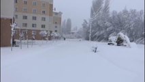 Kar yağışı nedeniyle 234 köy yolunda ulaşım sağlanamıyor