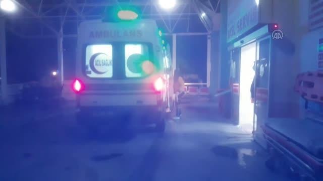 İki otomobilin çarpışması sonucu 3 kişi yaralandı