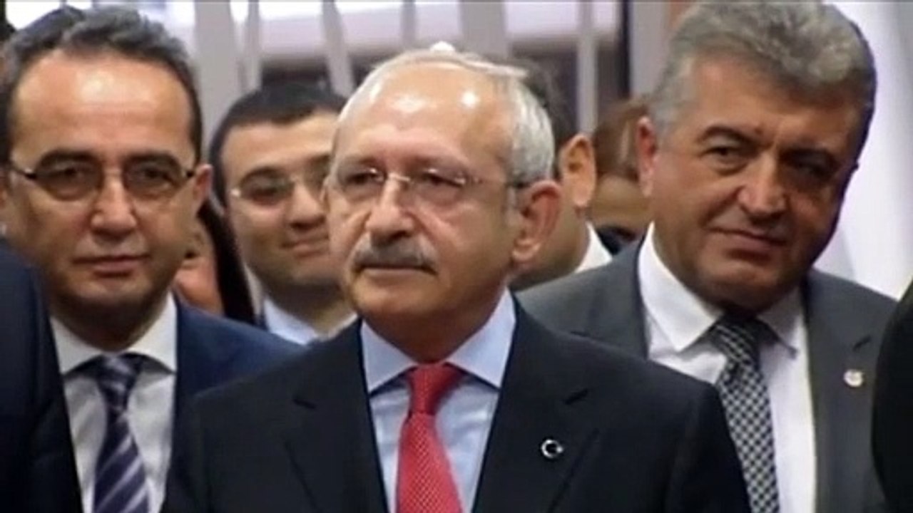Kemal Kılıçdaroğlu: "Hülya Avşar kim? Yalakadan sanatçı olmaz."