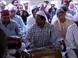 The Qawwali at Hazrat Nizamuddin, Delhi