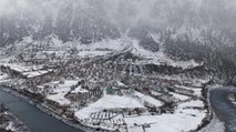 Himachal Pradesh: Yamuna freezes in Yamunotri as temp drops
