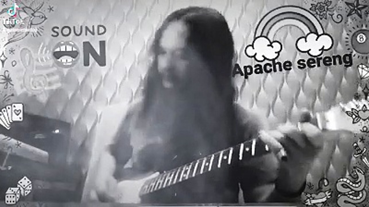 Apache (guitar cover) by دين مستاجي