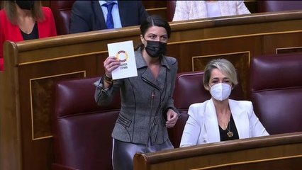 Colosal 'sacudida' de Macarena Olona a Yolanda Díaz: "Yoli aspiró a ser lideresa mundial y no pasó de Fasionaria"