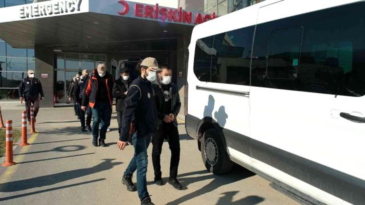 Manisa'da DEAŞ ve PKK terör örgütü şüphelileri adliyeye sevk edildi
