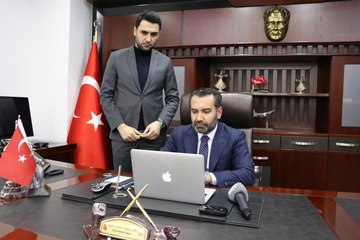 Elazığ Belediye Başkanı Şerifoğulları, AA'nın "Yılın Fotoğrafları" oylamasına katıldı