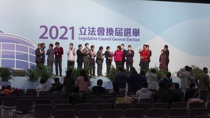 민주 진영 불참 홍콩 총선, 친중 세력 '싹쓸이'...투표율은 최저 / YTN