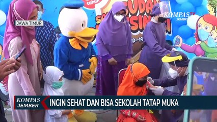 Anak-anak Antusias Mengikuti Vaksinasi Covid-19, Berharap Tidak Tertular Virus Corona
