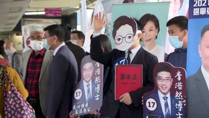 Hong Kong: participation historiquement basse au scrutin réservé aux "patriotes"