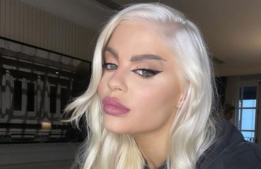 Luisa Sonza pega fãs de surpresa com show gratuito na Av. Paulista