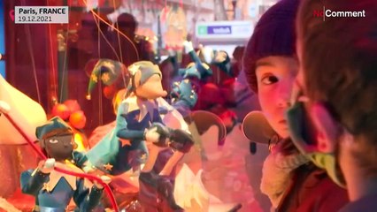 Παρίσι: Γέμισαν οι εμπορικοί δρόμοι με καταναλωτές