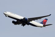 Delta Will Stop Awarding SkyMiles for Basic Economy Fares — What to Know