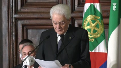 Mattarella: "Dato troppo risalto mediatico ai no vax"