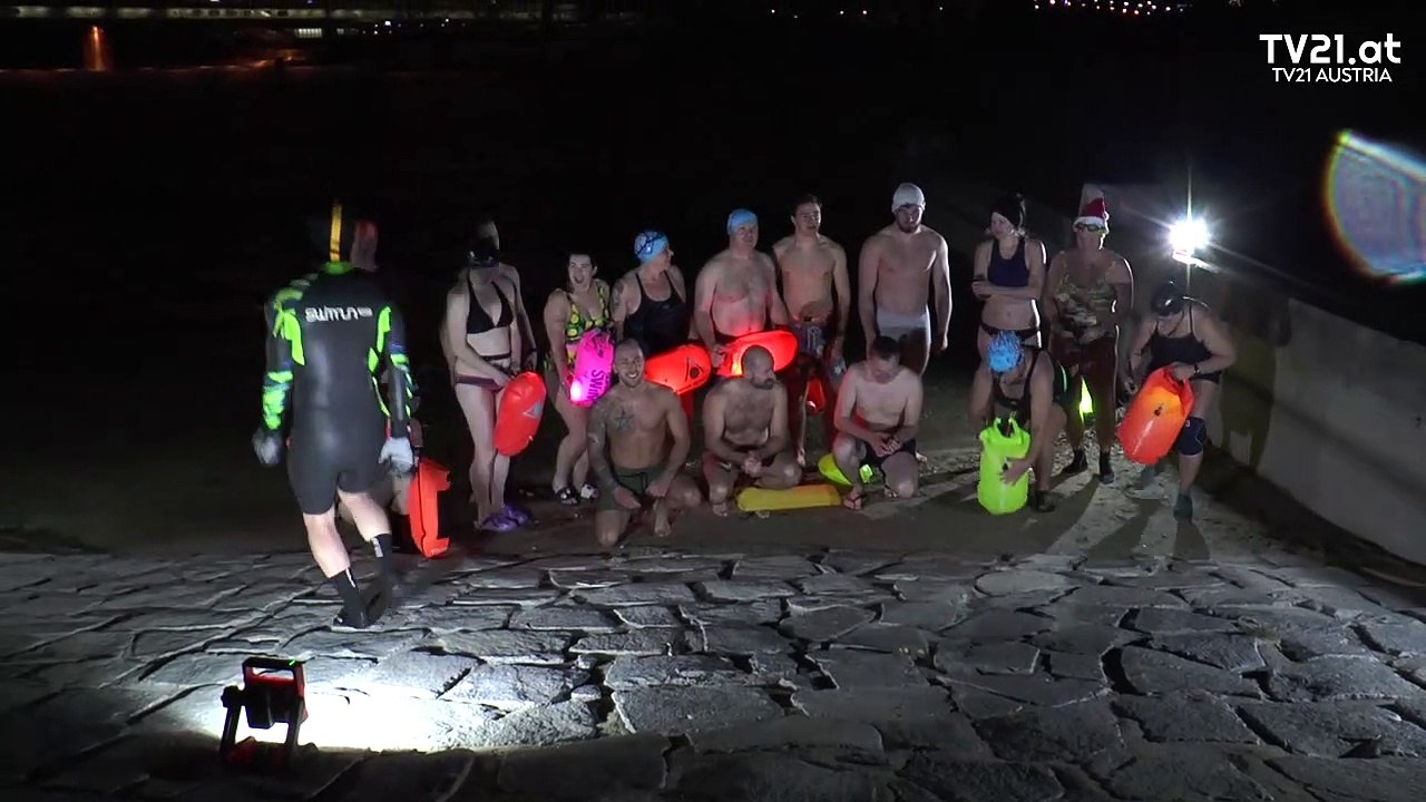 Kundgebung: Eisschwimmen mit Würde und Abstand für soziale Wärme