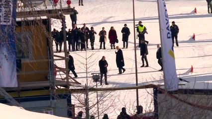Fórum Econômico Mundial de Davos é adiado