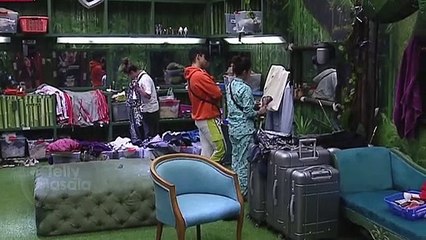 Abhijit PURPOSELY Pokes Devoleena & Pratik!  Bigg Boss 15 Live Update-qhr7nXPvdJA-720p-1640058888376