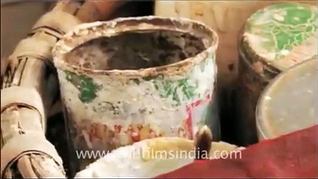 National Anthem of UK sung by Indians