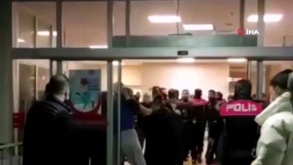 Hastanede kadının ayağından vurulduğu dehşet anları kamerada