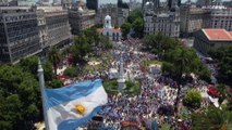 En Argentina marchan para conmerorar el aniversario del estallido social de 2001