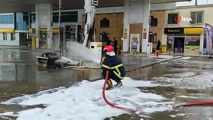 Akaryakıt istasyonunda korkutan yangın