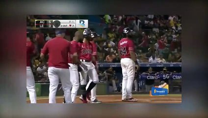 Las Aguilas derrotan 5-3 al Escogido y avanzan al Round Robin