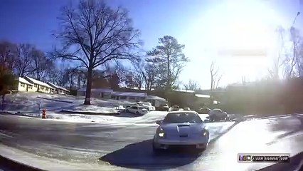 Icy road mayhem in Birmingham, Alabama - January 7, 2021