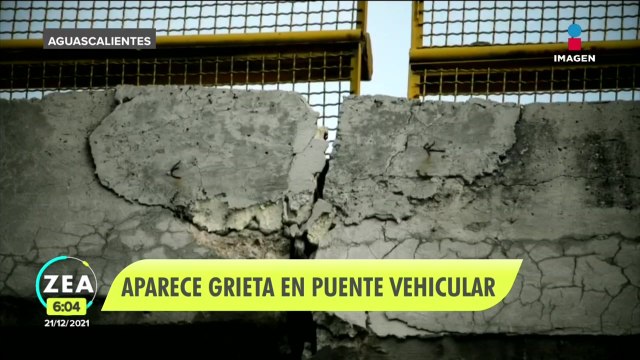 Aparece grieta en puente vehicular de Aguascalientes