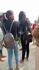 Birthday Girl Maare aala Gun khanda ho