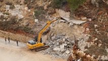 BEYTÜLLAHİM  - İsrail, işgal altındaki Batı Şeria'da Filistinli bir ailenin evini yıktı