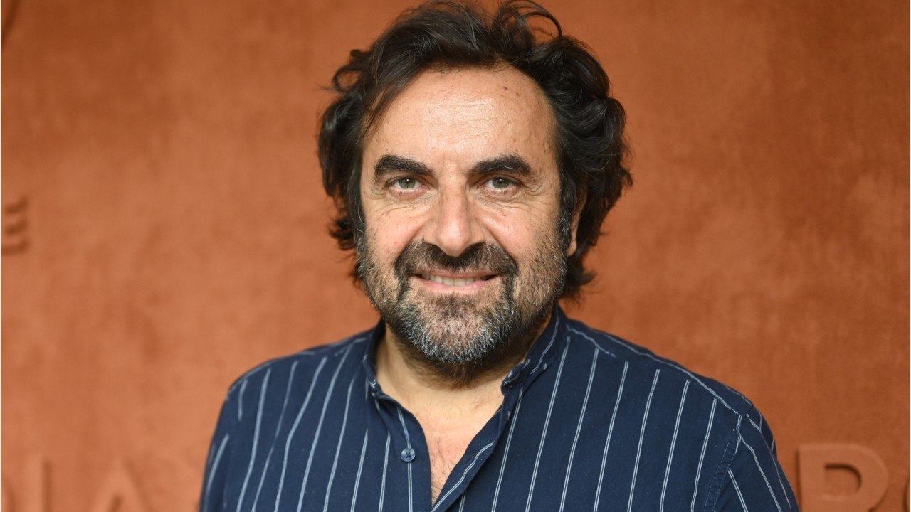 FEMME ACTUELLE - “Tous en cuisine” : André Manoukian présente sa femme Stéphanie, à ses côtés depuis 30 ans