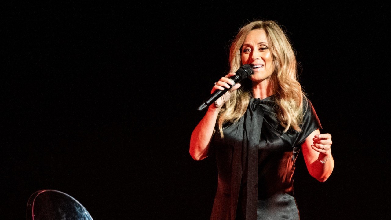 Lara Fabian sort son livre de cuisine