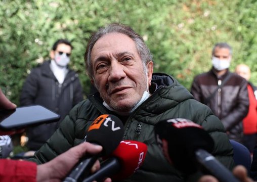 Sanatçı İzzet Altınmeşe'nin oğlu son yolculuğuna uğurlandı