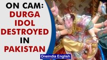 Pakistan: A temple attacked in Karachi, goddess Durga Idol destroyed | Watch | Oneindia News