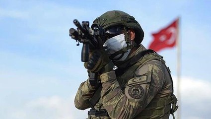 PKK'da çözülme sürüyor! Kırmızı bültenle aranan terörist teslim oldu