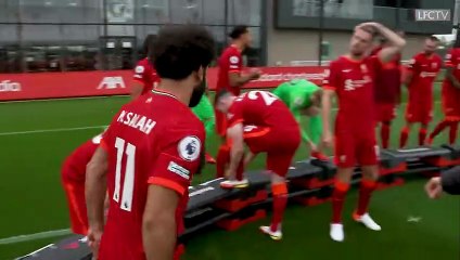 'Why am I always on the front'. Inside Liverpool's 2021-22 team photo