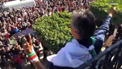 رشيد نكاز... من رجل أعمال ناجح في فرنسا إلى معارض منبوذ يشبه المشرد في الجزائر