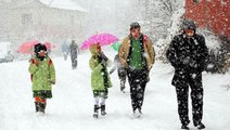 Eğitime kar engeli! Yoğun yağış nedeniyle birçok il ve ilçede okullar tatil edildi