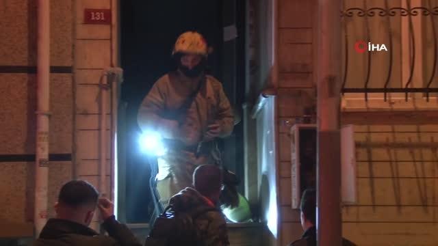 Şişli'de 5 katlı binanın bodrum katındaki dairede yangın