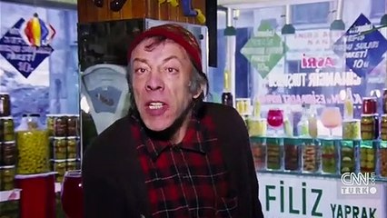 Annelerle çocuklar turşu kurdu