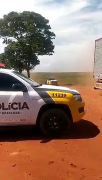 PM apreende 2.100 garrafas de vinho e 1.300 desodorantes da Operação Noite Feliz