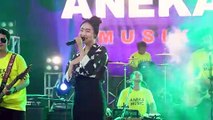 Yeni Inka  Jika Melly Goeslow Official Music Video ANEKA SAFARI Jika Teringat Tentang Dikau