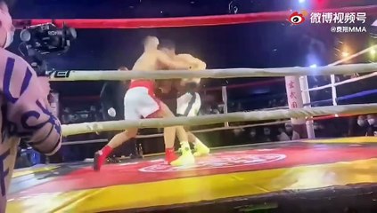 【中国ボクシング興行】反則技で日本人選手に危険なプレー！