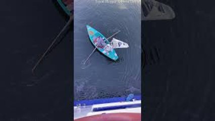 Salesmen Creatively Target Tourists in Egypt