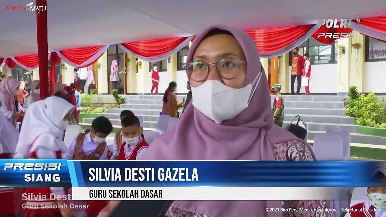 Ibu Iriana Joko Widodo Tinjau Vaksinasi Covid-19 untuk Anak di Bandung, Jawa Barat