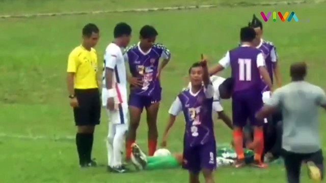 Kiper Muda Liga 3 Meninggal Usai Benturan di Lapangan