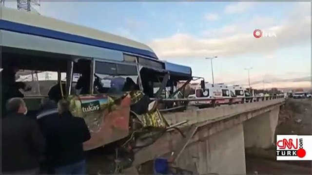 Son dakika: Ankara'da halk otobüsü kaza yaptı, yaralılar var | Video Haber