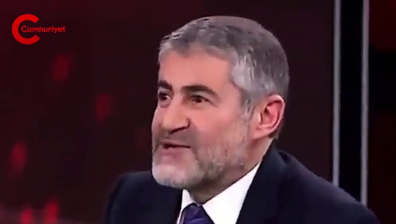 Bakan Nebati'nin 'Gözlerime bakar mısınız?' yanıtı tepki çekti