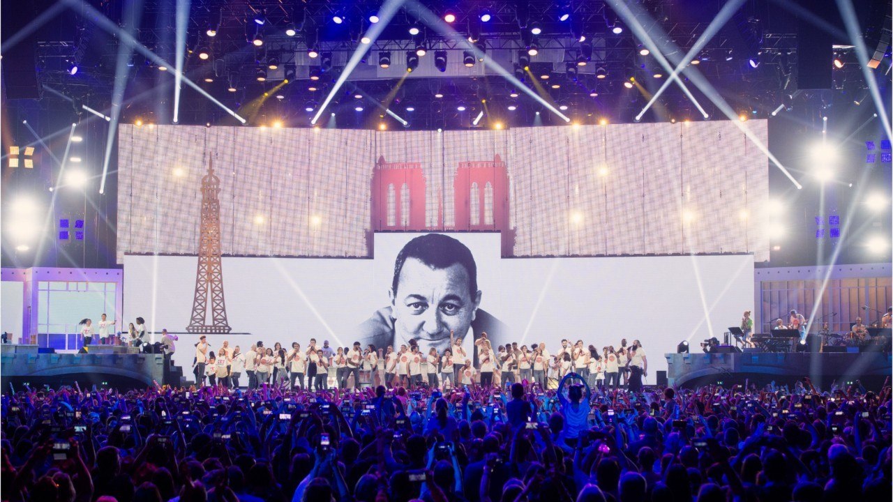 FEMME ACTUELLE - Les Enfoirés 2020 : date de diffusion, artistes présents, lieu du concert, tout savoir sur les Enfoirés