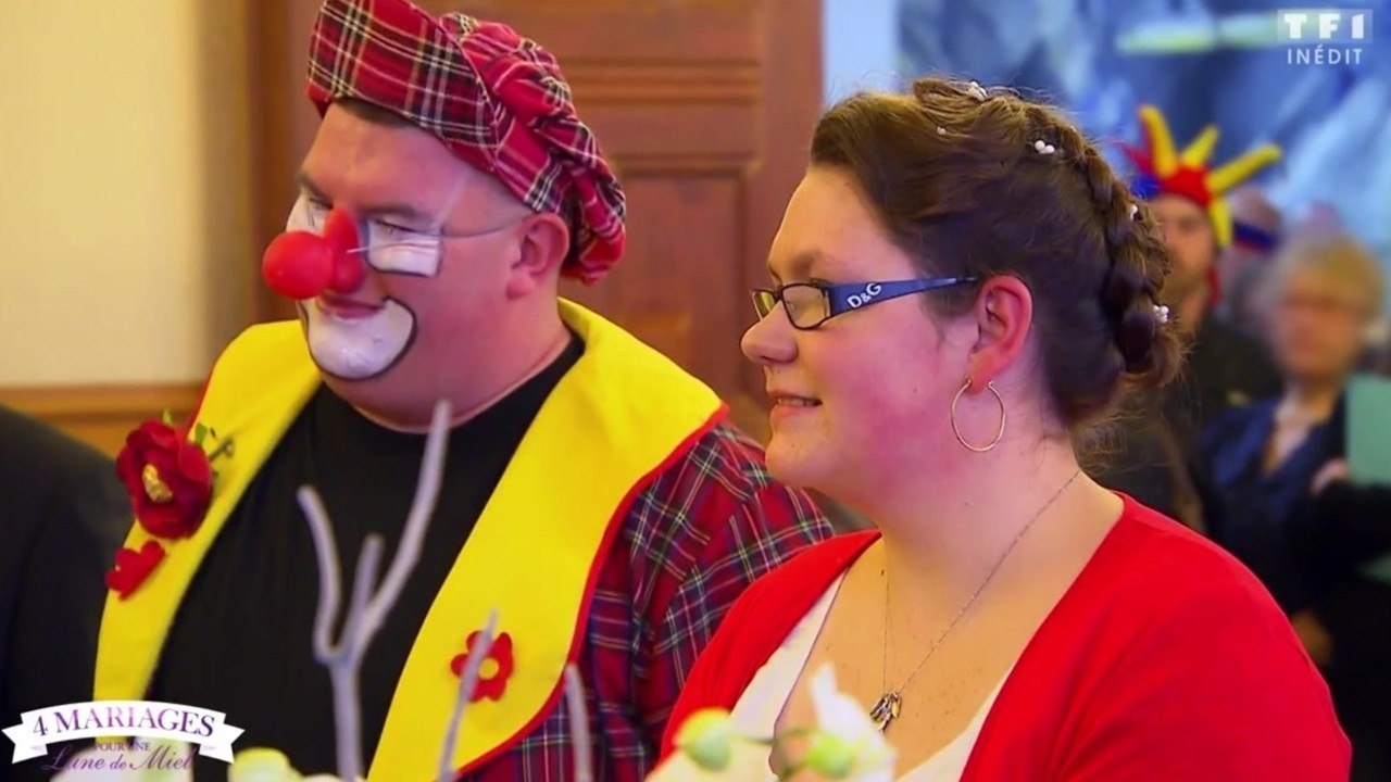 FEMME ACTUELLE -  "4 mariages pour une lune de miel" : Christelle et son mariage sur le thème du cirque devient la risée des téléspectateurs