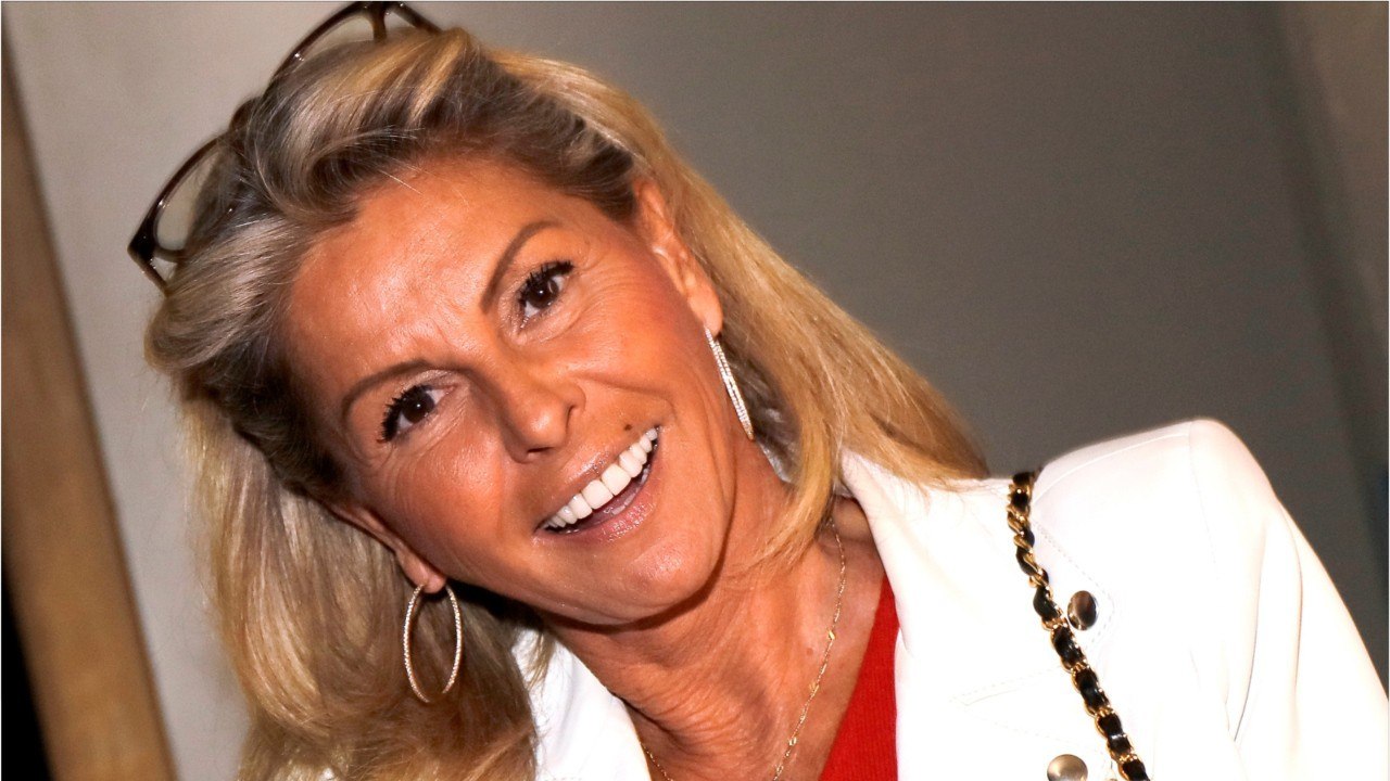 FEMME ACTUELLE - Caroline Margeridon ("Affaire conclue") crée la polémique en postant une photo avec un humoriste très controversé