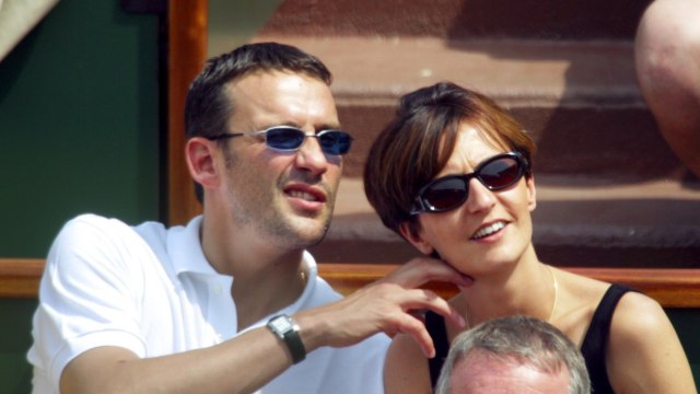 FEMME ACTUELLE - Julien Courbet, ses rares confidences sur le rôle essentiel de sa femme : Elle me mâche tout le travail